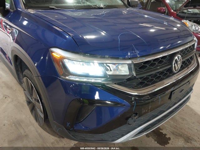 Продаж на аукціоні авто 2022 Volkswagen Taos 1.5t S, vin: 3VVMX7B21NM050433, номер лоту: 45202842