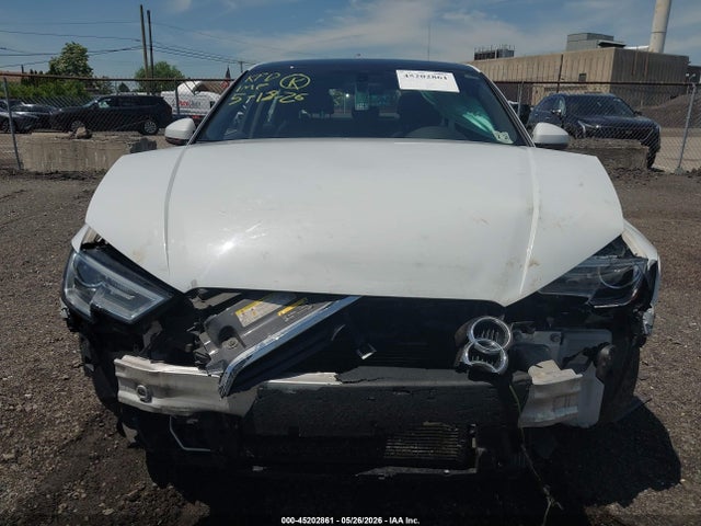 Aukcja sprzedaży 2019 Audi A3 45 Premium, vin: WAUBEGFF1K1017317, numer aukcji: 45202861