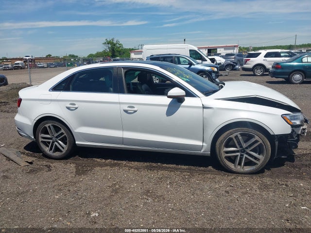 Aukcja sprzedaży 2019 Audi A3 45 Premium, vin: WAUBEGFF1K1017317, numer aukcji: 45202861