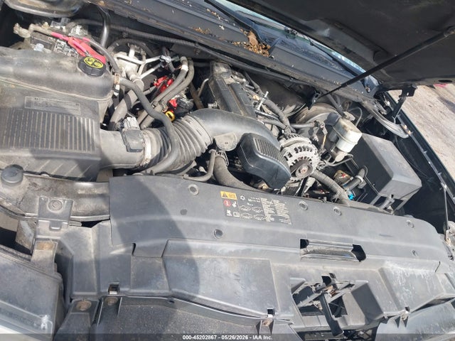 2014 Chevrolet Suburban 1500 Ltz მანქანა იყიდება აუქციონზე, vin: 1GNSKKE7XER111704, აუქციონის ნომერი: 45202867