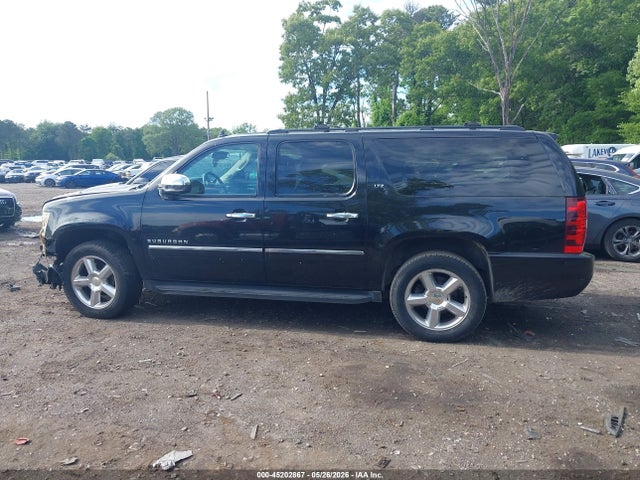 2014 Chevrolet Suburban 1500 Ltz მანქანა იყიდება აუქციონზე, vin: 1GNSKKE7XER111704, აუქციონის ნომერი: 45202867