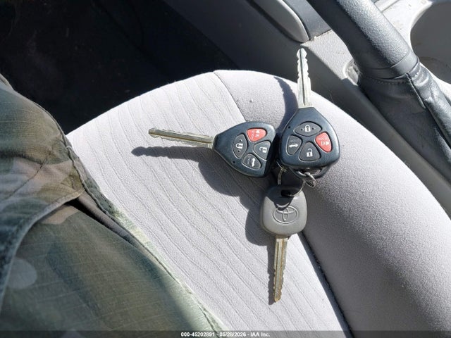 45202891 :رقم المزاد ، JTDBU4EE8A9102359 vin ، 2010 Toyota Corolla Le مزاد بيع