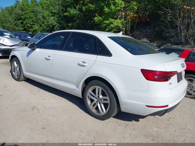 Продажа на аукционе авто 2017 Audi A4 2.0t Premium, vin: WAUANAF42HN023149, номер лота: 45202897