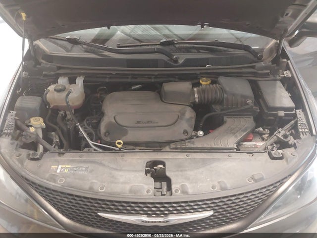 Chrysler Voyager Lx 2022 2C4RC1CG6NR127801 Image 10