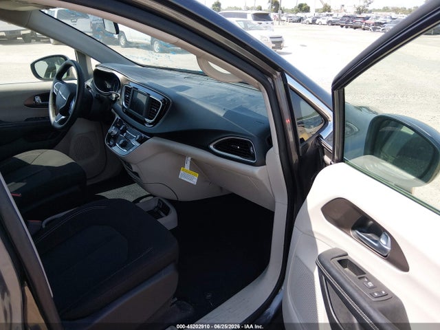 Chrysler Voyager Lx 2022 2C4RC1CG6NR127801 Image 5