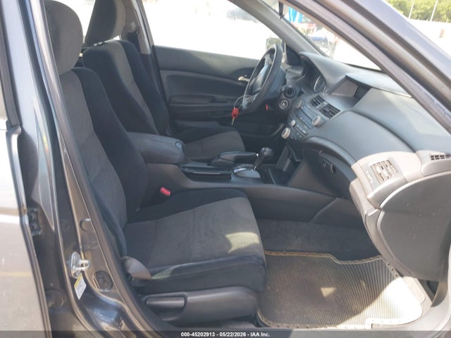45202913 :رقم المزاد ، 1HGCP26498A080632 vin ، 2008 Honda Accord 2.4 Lx-p مزاد بيع