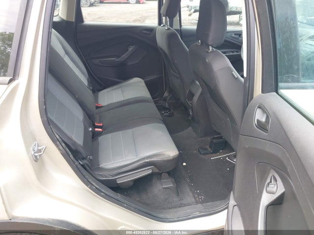 45202922 :رقم المزاد ، 1FMCU0F71JUA33701 vin ، 2018 Ford Escape S مزاد بيع