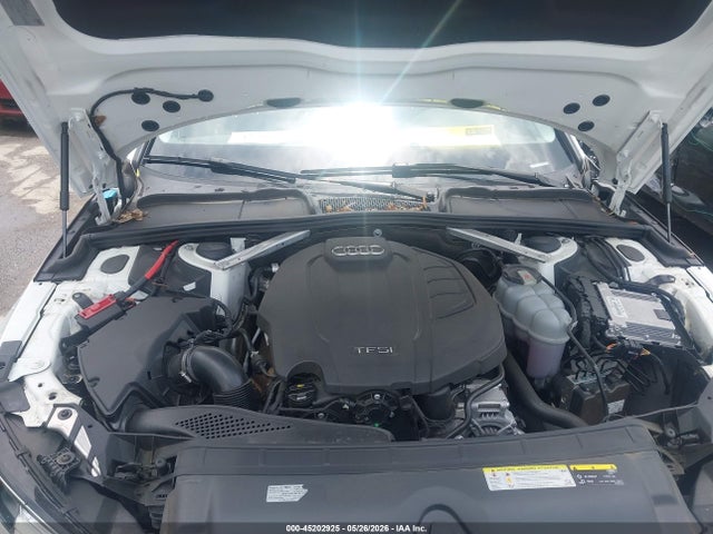 2019 Audi A4 40 Premium მანქანა იყიდება აუქციონზე, vin: WAUGMAF49KA060548, აუქციონის ნომერი: 45202925