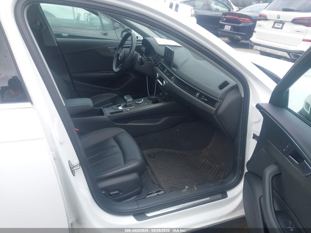 2019 Audi A4 40 Premium მანქანა იყიდება აუქციონზე, vin: WAUGMAF49KA060548, აუქციონის ნომერი: 45202925