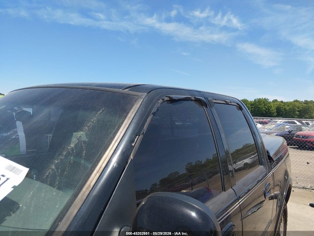Продажа на аукционе авто 2001 Ford F-150 King Ranch Edition/lariat/xlt, vin: 1FTRW08L71KF94807, номер лота: 45202951