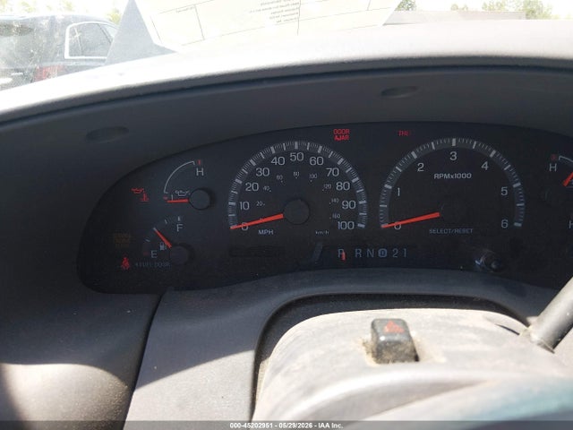Продажа на аукционе авто 2001 Ford F-150 King Ranch Edition/lariat/xlt, vin: 1FTRW08L71KF94807, номер лота: 45202951