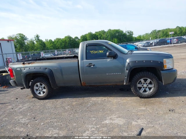 45202966 :رقم المزاد ، 1GCNKPE03BZ301460 vin ، 2011 Chevrolet Silverado 1500 Work Truck مزاد بيع