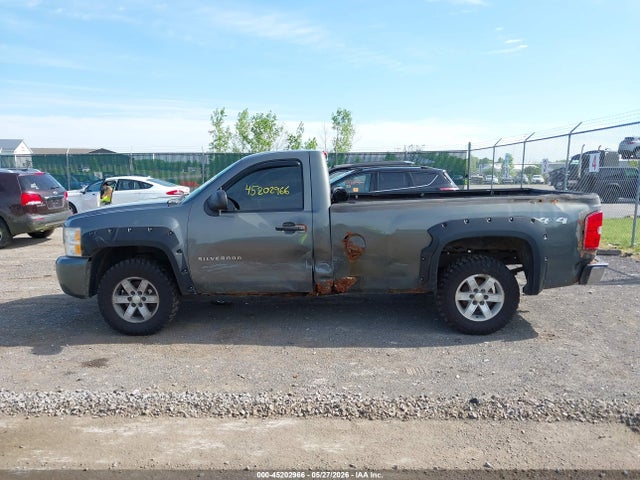 45202966 :رقم المزاد ، 1GCNKPE03BZ301460 vin ، 2011 Chevrolet Silverado 1500 Work Truck مزاد بيع