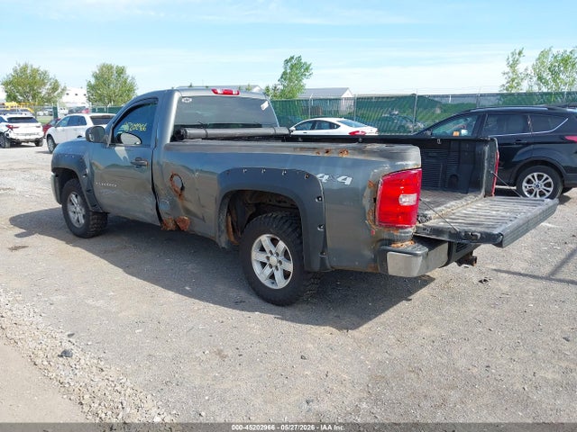 45202966 :رقم المزاد ، 1GCNKPE03BZ301460 vin ، 2011 Chevrolet Silverado 1500 Work Truck مزاد بيع