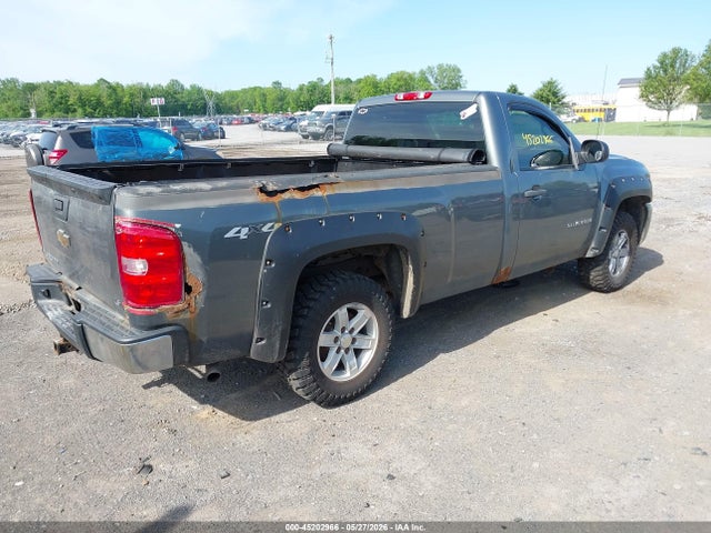 45202966 :رقم المزاد ، 1GCNKPE03BZ301460 vin ، 2011 Chevrolet Silverado 1500 Work Truck مزاد بيع
