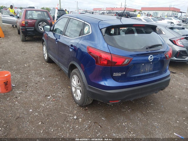 JN1BJ1CP8JW180446 Nissan Rogue Sport S
