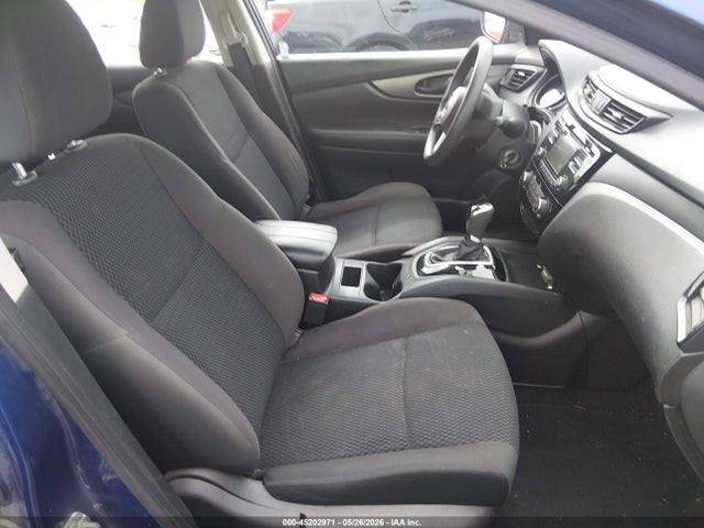 JN1BJ1CP8JW180446 Nissan Rogue Sport S