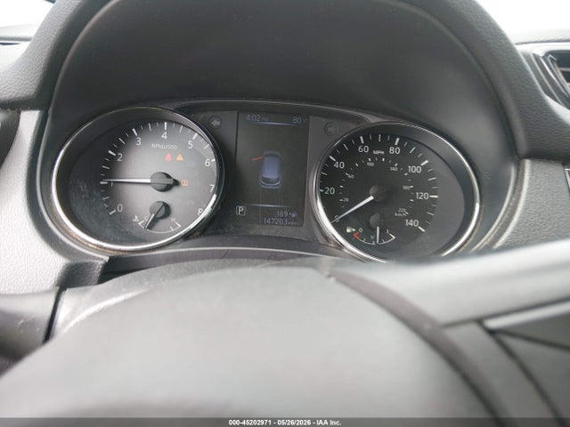 JN1BJ1CP8JW180446 Nissan Rogue Sport S