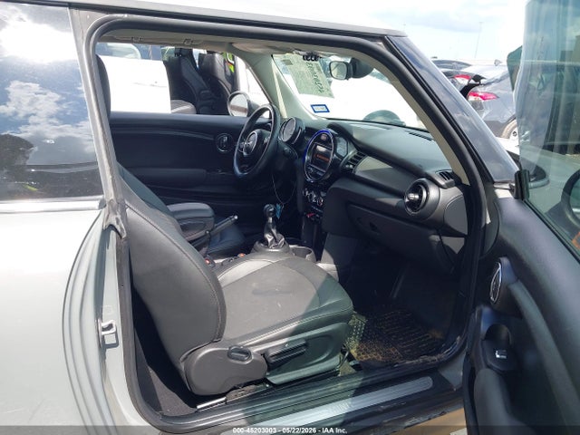 Mini Hardtop Cooper 2019 WMWXP5C58K2L09699 Image 5