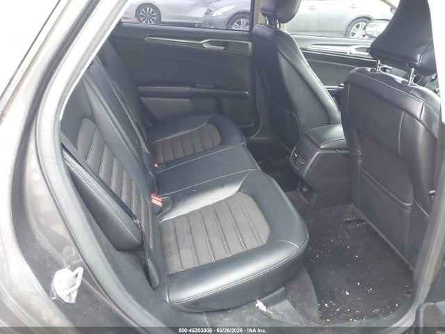 3FA6P0H79HR269235 Ford FUSION SE