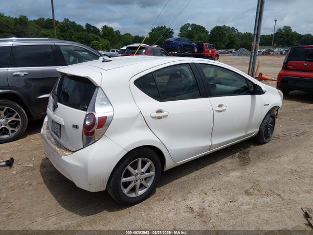 Продаж на аукціоні авто 2012 Toyota Prius C Three, vin: JTDKDTB34C1013662, номер лоту: 45203043