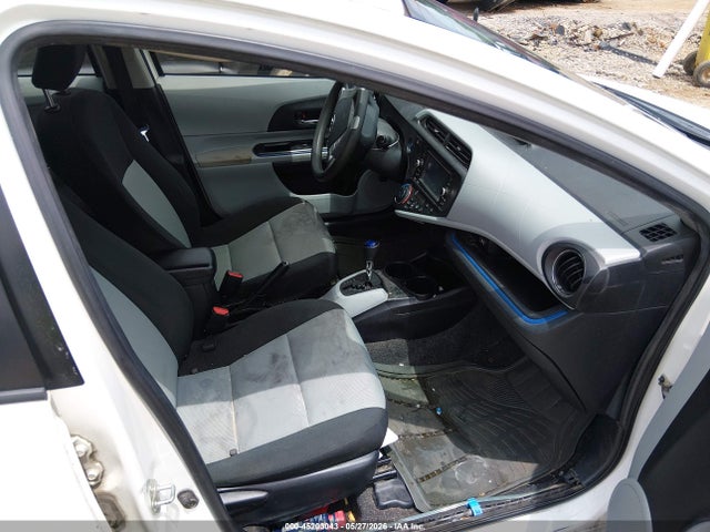 Продаж на аукціоні авто 2012 Toyota Prius C Three, vin: JTDKDTB34C1013662, номер лоту: 45203043
