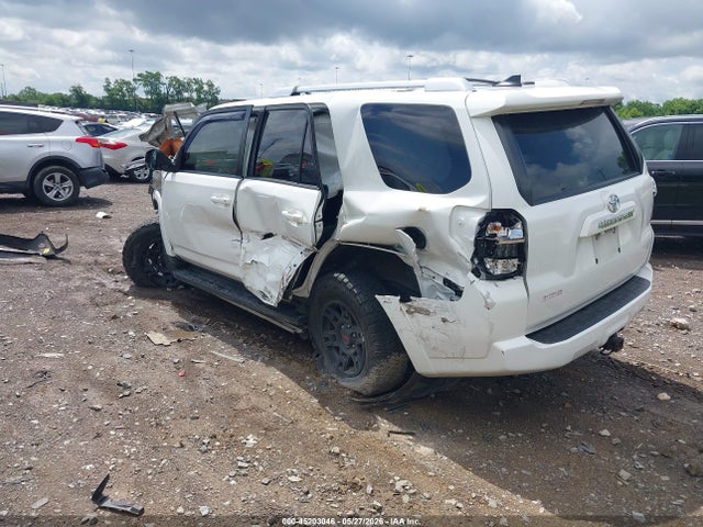 2016 Toyota 4runner Sr5 Premium მანქანა იყიდება აუქციონზე, vin: JTEBU5JR3G5309137, აუქციონის ნომერი: 45203046