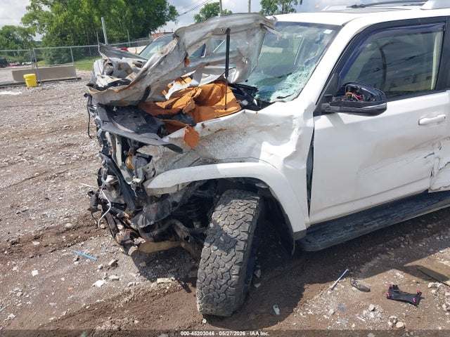 2016 Toyota 4runner Sr5 Premium მანქანა იყიდება აუქციონზე, vin: JTEBU5JR3G5309137, აუქციონის ნომერი: 45203046