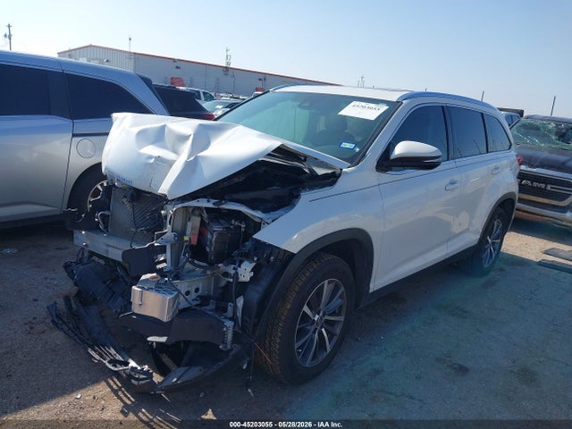 45203055 :رقم المزاد ، 5TDKZRFH2KS554320 vin ، 2019 Toyota Highlander Xle مزاد بيع