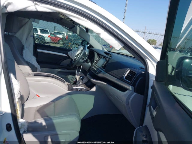 45203055 :رقم المزاد ، 5TDKZRFH2KS554320 vin ، 2019 Toyota Highlander Xle مزاد بيع
