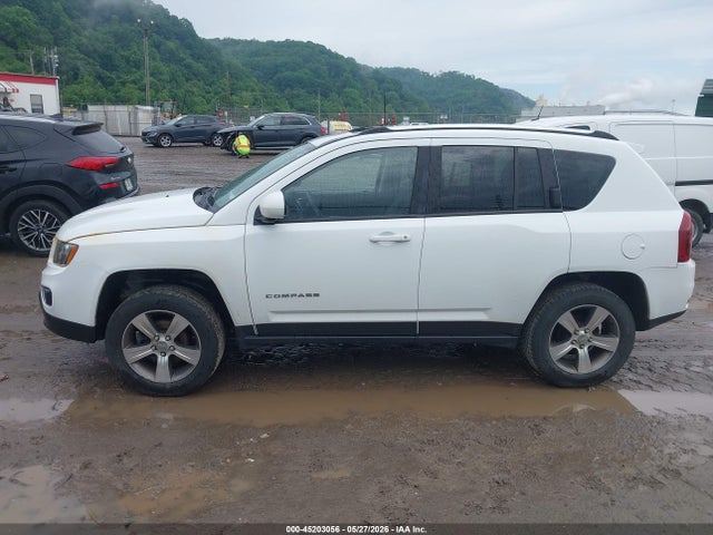 2017 Jeep Compass High Altitude 4x4 მანქანა იყიდება აუქციონზე, vin: 1C4NJDEB1HD101346, აუქციონის ნომერი: 45203056