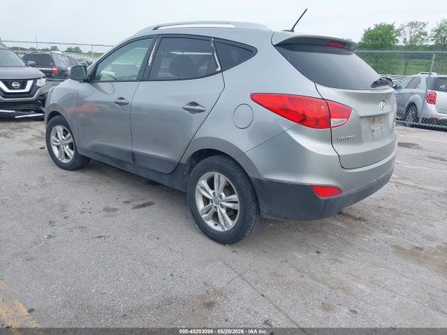 Продажа на аукционе авто 2013 Hyundai Tucson Gls, vin: KM8JUCAC1DU622734, номер лота: 45203098