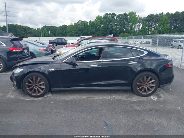 Продаж на аукціоні авто 2014 Tesla Model S, vin: 5YJSA1S14EFP51175, номер лоту: 45203100
