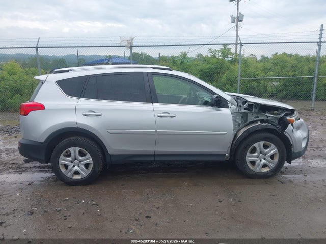 Aukcja sprzedaży 2015 Toyota Rav4 Le, vin: JTMBFREV2FJ025176, numer aukcji: 45203104