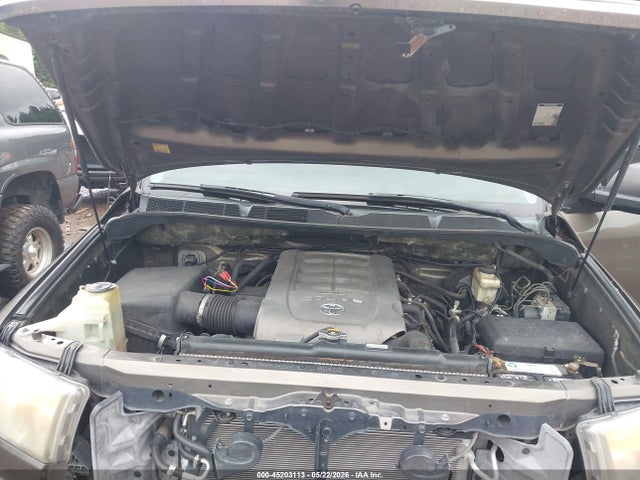 45203113 :رقم المزاد ، 5TFDW5F18AX142232 vin ، 2010 Toyota Tundra Grade 5.7l V8 مزاد بيع