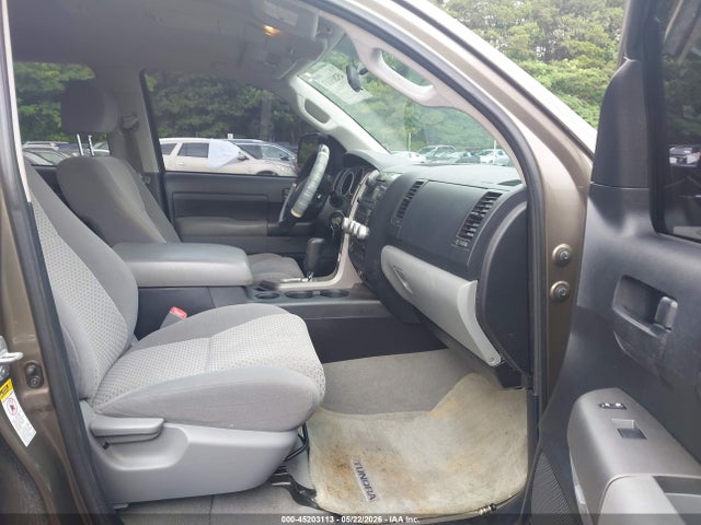 45203113 :رقم المزاد ، 5TFDW5F18AX142232 vin ، 2010 Toyota Tundra Grade 5.7l V8 مزاد بيع