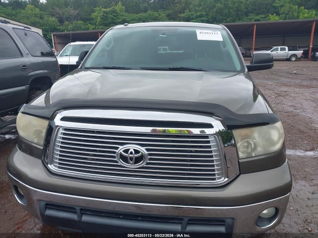 45203113 :رقم المزاد ، 5TFDW5F18AX142232 vin ، 2010 Toyota Tundra Grade 5.7l V8 مزاد بيع