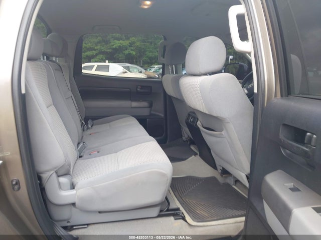 45203113 :رقم المزاد ، 5TFDW5F18AX142232 vin ، 2010 Toyota Tundra Grade 5.7l V8 مزاد بيع
