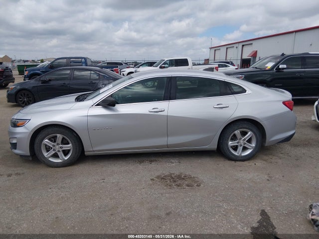 1G1ZC5STXKF188201 Chevrolet Malibu 1fl