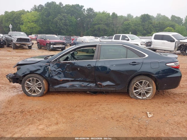 2016 Toyota Camry Se მანქანა იყიდება აუქციონზე, vin: 4T1BF1FKXGU116861, აუქციონის ნომერი: 45203194