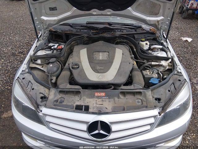 2011 Mercedes-benz C 300 Luxury/sport მანქანა იყიდება აუქციონზე, vin: WDDGF5EB7BR158036, აუქციონის ნომერი: 45203244