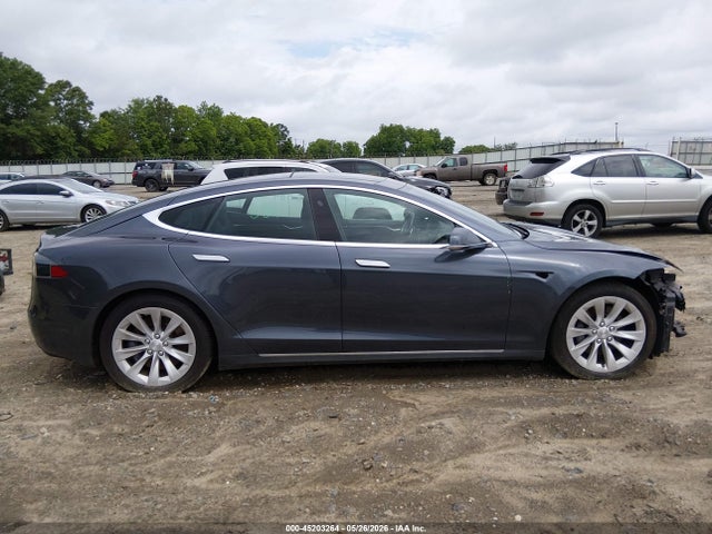 45203264 :رقم المزاد ، 5YJSA1E22GF168790 vin ، 2016 Tesla Model S 60d/70d/75d/85d/90d مزاد بيع