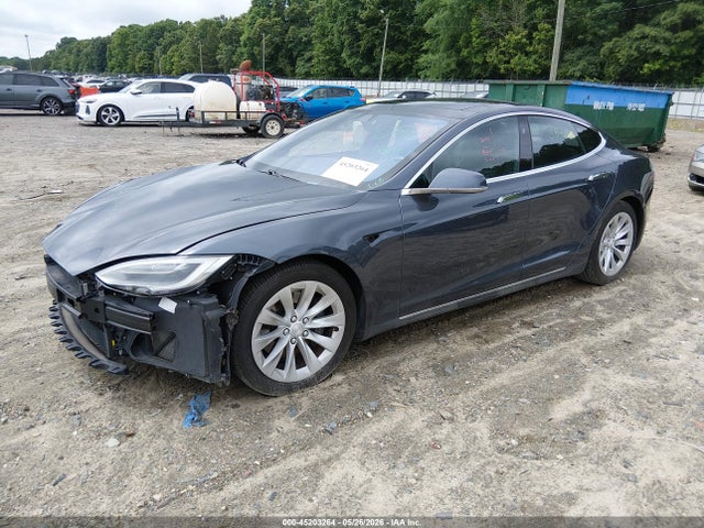 45203264 :رقم المزاد ، 5YJSA1E22GF168790 vin ، 2016 Tesla Model S 60d/70d/75d/85d/90d مزاد بيع