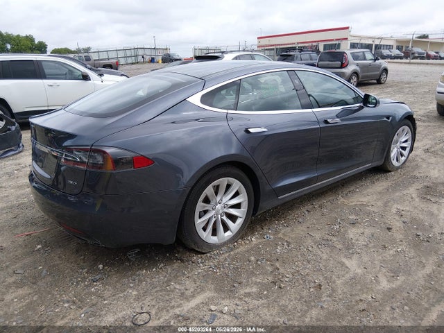 45203264 :رقم المزاد ، 5YJSA1E22GF168790 vin ، 2016 Tesla Model S 60d/70d/75d/85d/90d مزاد بيع