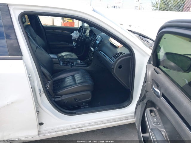 Chrysler 300 300s 2019 2C3CCABG8KH634020 Image 5