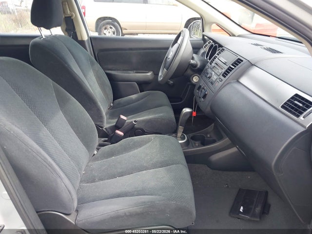 2011 Nissan Versa 1.8s მანქანა იყიდება აუქციონზე, vin: 3N1BC1CP8BL414103, აუქციონის ნომერი: 45203281