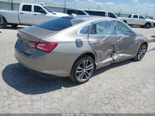 1G1ZE5ST1RF221848 Chevrolet Malibu Fwd 2lt