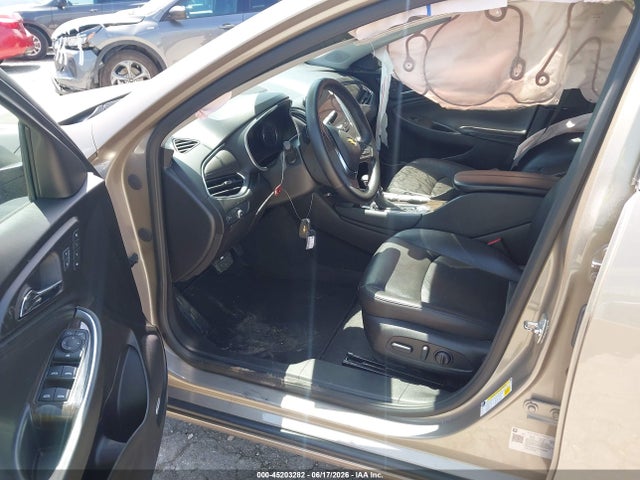 1G1ZE5ST1RF221848 Chevrolet Malibu Fwd 2lt