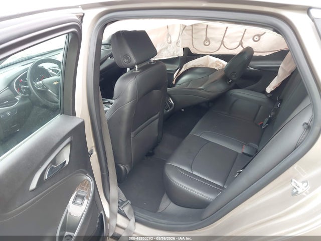 1G1ZE5ST1RF221848 Chevrolet Malibu Fwd 2lt