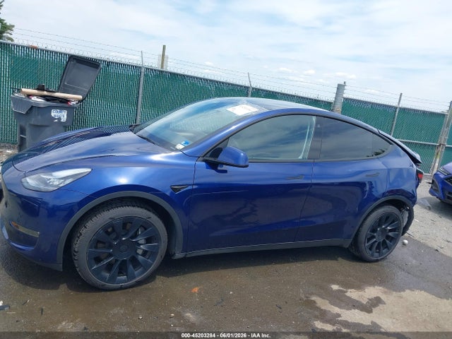 Auction sale of the 2023 Tesla Model Y Awd/long Range Dual Motor All-wheel Drive, vin: 7SAYGDEE6PA062038, lot number: 45203284